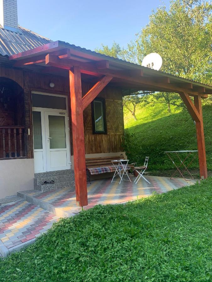 Cottage house ポドボホツ エクステリア 写真