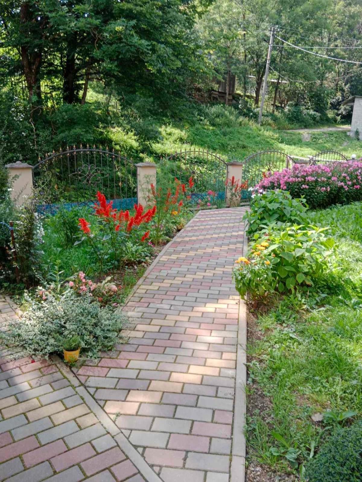 Cottage house ポドボホツ エクステリア 写真
